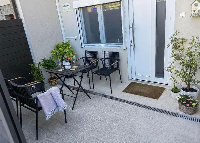 Home-in Apartma Appartamento Lubiana